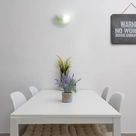 Apartament Bright - 5min To The By Lovelystay Albufeira