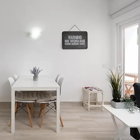 Bright - 5min To The By Lovelystay Apartament *