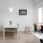 Bright - 5min To The By Lovelystay Apartamento *