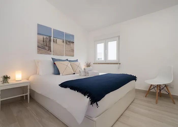 Bright - 5min To The By Lovelystay Apartamento *