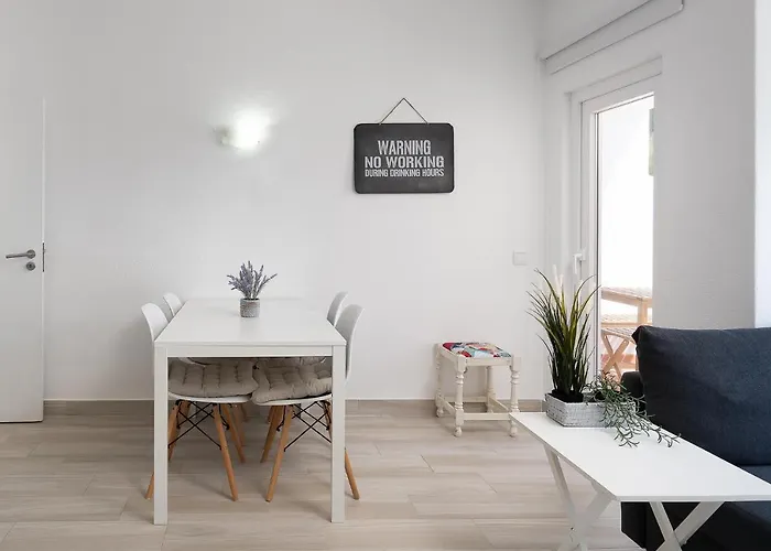 Bright - 5min To The By Lovelystay Apartamento *