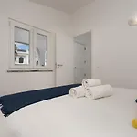Bright - 5min To The By Lovelystay Lejlighed Albufeira